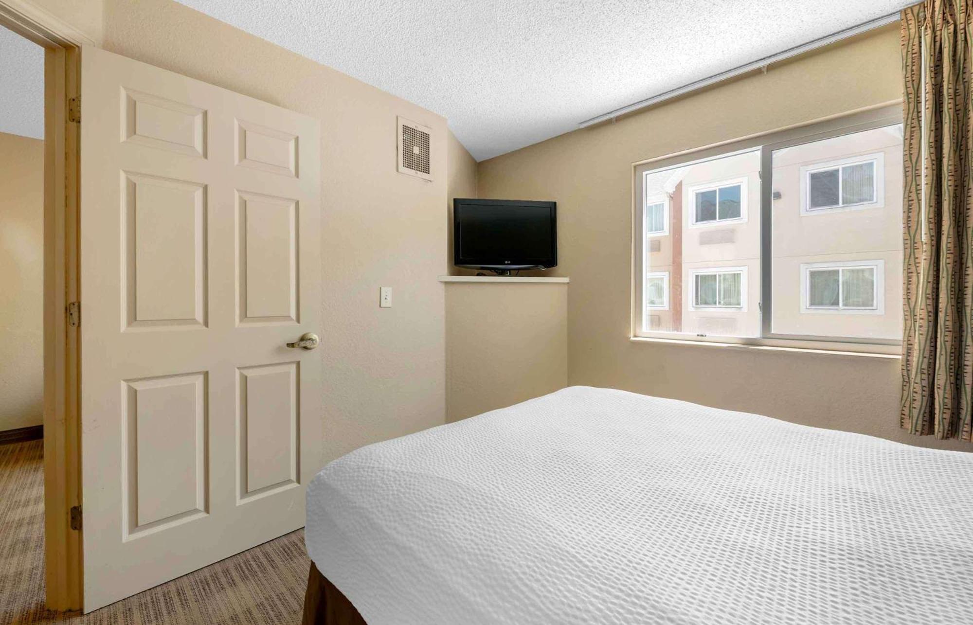 Extended Stay America Select Suites - Jacksonville Salisbury Rd Southpoint Zewnętrze zdjęcie